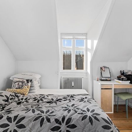 Rooms In Quiet White Villa Apartment Hortensiavej 8 On Frederiksberg C Kopenhaga Zewnętrze zdjęcie